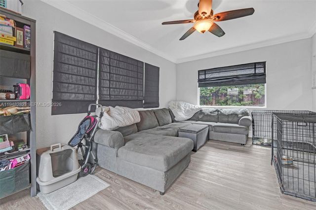 131 SE 11th St, Deerfield Beach, FL 33441