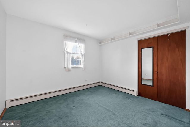 667 LILY RD, Warminster, PA 18974