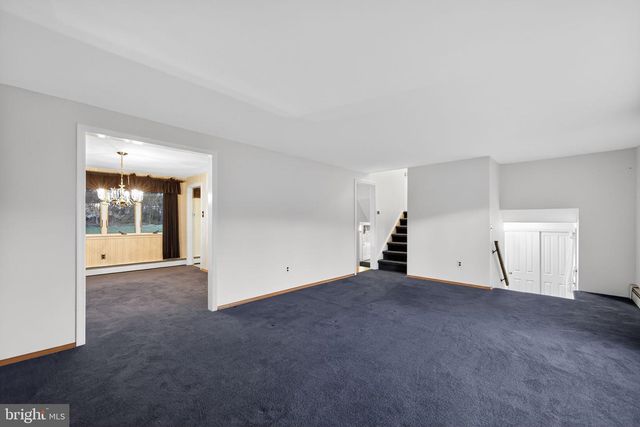 667 LILY RD, Warminster, PA 18974