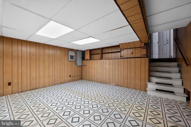 667 LILY RD, Warminster, PA 18974