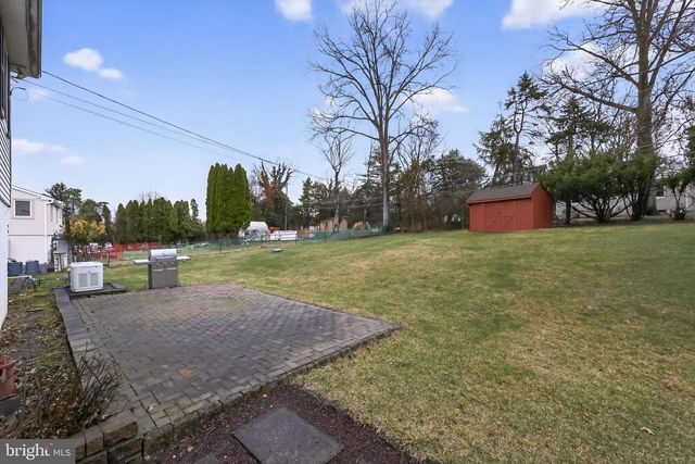 667 LILY RD, Warminster, PA 18974