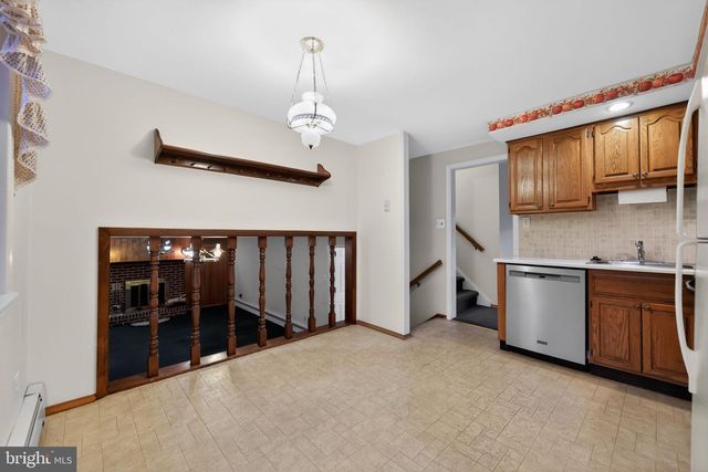 667 LILY RD, Warminster, PA 18974