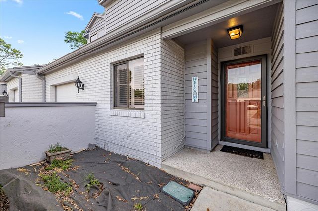 2050 SE 37TH COURT CIRCLE, Ocala, FL 34471