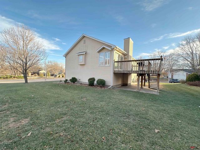 2620 Jacquelyn Drive, Lincoln, NE 68512