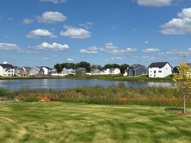 2048 Tamarack Road, Carver, MN 55315