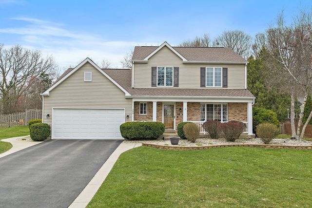 200 Lake Drive, Algonquin, IL 60102