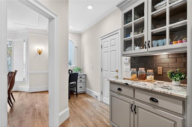 10640 N Edgewater Place, Johns Creek, GA 30097