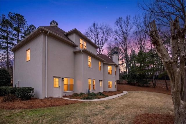 10640 N Edgewater Place, Johns Creek, GA 30097