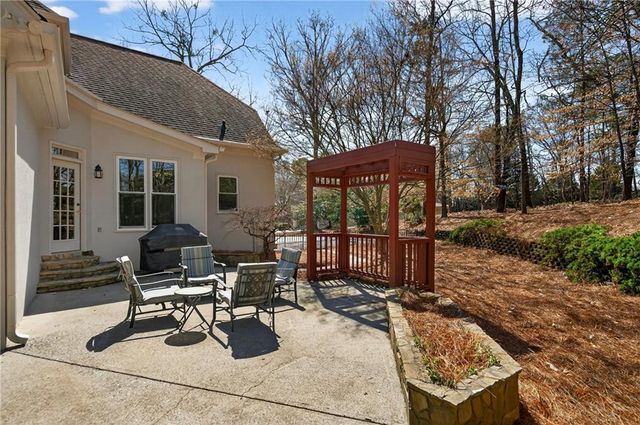 10640 N Edgewater Place, Johns Creek, GA 30097