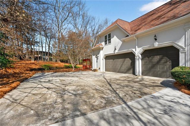 10640 N Edgewater Place, Johns Creek, GA 30097