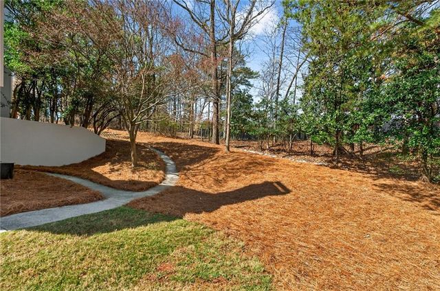 10640 N Edgewater Place, Johns Creek, GA 30097