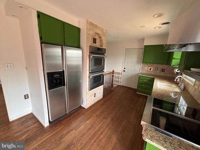 16240 LEE HWY, Gainesville, VA 20155