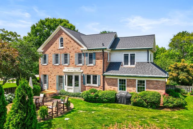 636 Ruddiman Drive, Muskegon, MI 49445