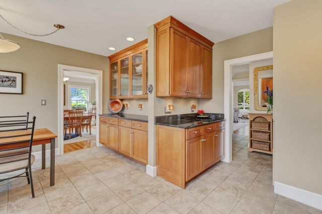 636 Ruddiman Drive, Muskegon, MI 49445