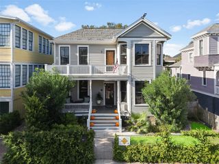 3024 Avenue O 1/2 Avenue, Galveston, TX 77550