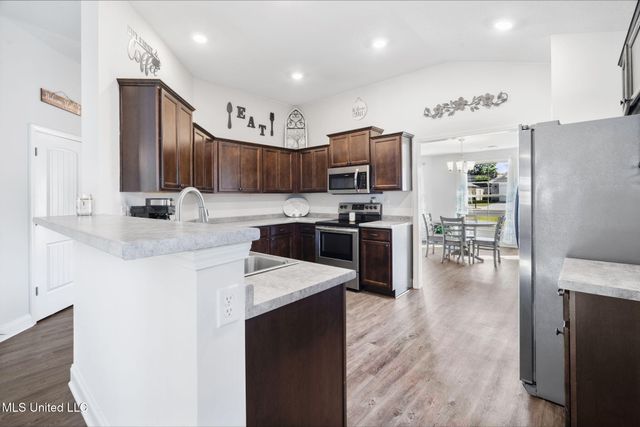 2520 Rutherford Drive, Southaven, MS 38672