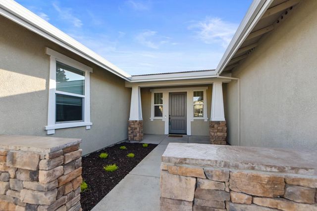 5115 Ridgevine Way, Fair Oaks, CA 95628