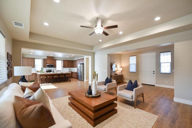 5115 Ridgevine Way, Fair Oaks, CA 95628