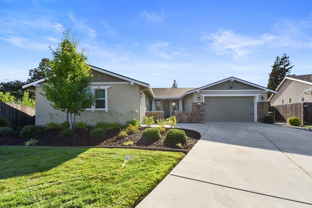 5115 Ridgevine Way, Fair Oaks, CA 95628