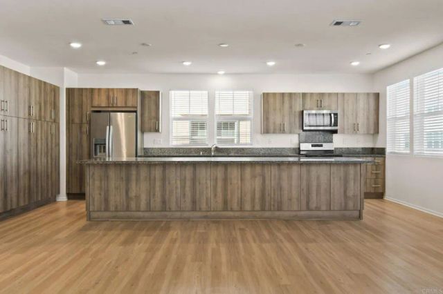 5381 Calle Rockfish 63, San Diego, CA 92154