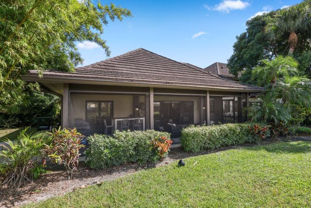 2835 Polo Island Drive H104, Wellington, FL 33414