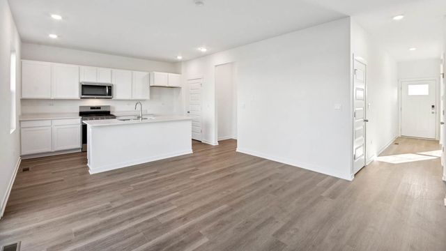 6553 Walnut Court, Wonder Lake, IL 60097