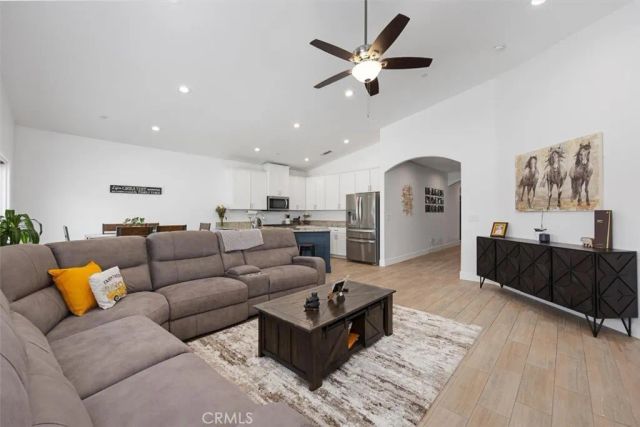 3822 Zamora, Bakersfield, CA 93306