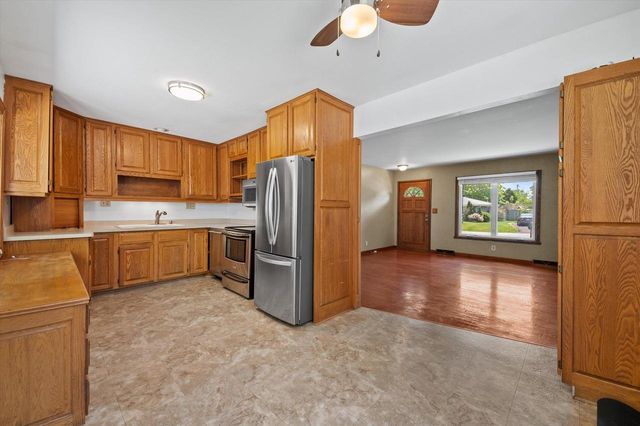 2510 Bittersweet COURT, Racine, WI 53402