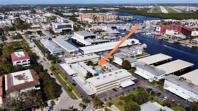 1100 8th AVE S 309C, Naples, FL 34102