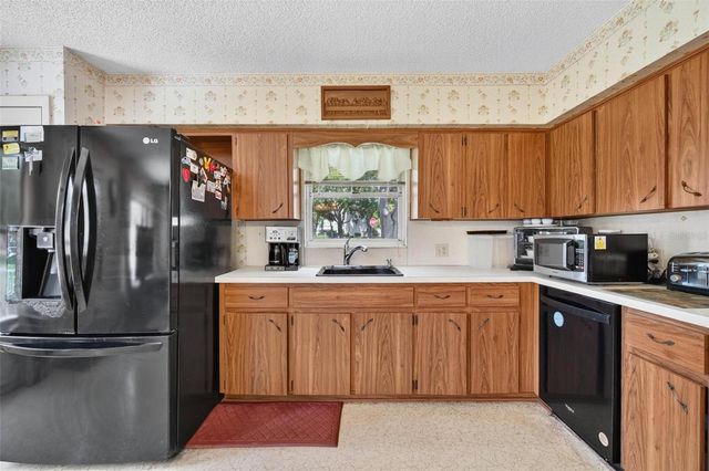 2222 AMERICUS BOULEVARD N 18, Clearwater, FL 33763