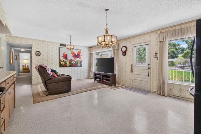 2222 AMERICUS BOULEVARD N 18, Clearwater, FL 33763