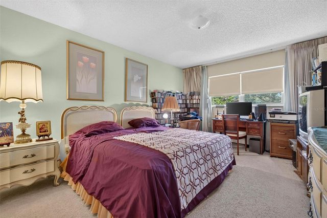 2222 AMERICUS BOULEVARD N 18, Clearwater, FL 33763
