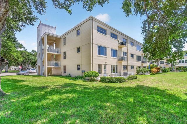 2222 AMERICUS BOULEVARD N 18, Clearwater, FL 33763