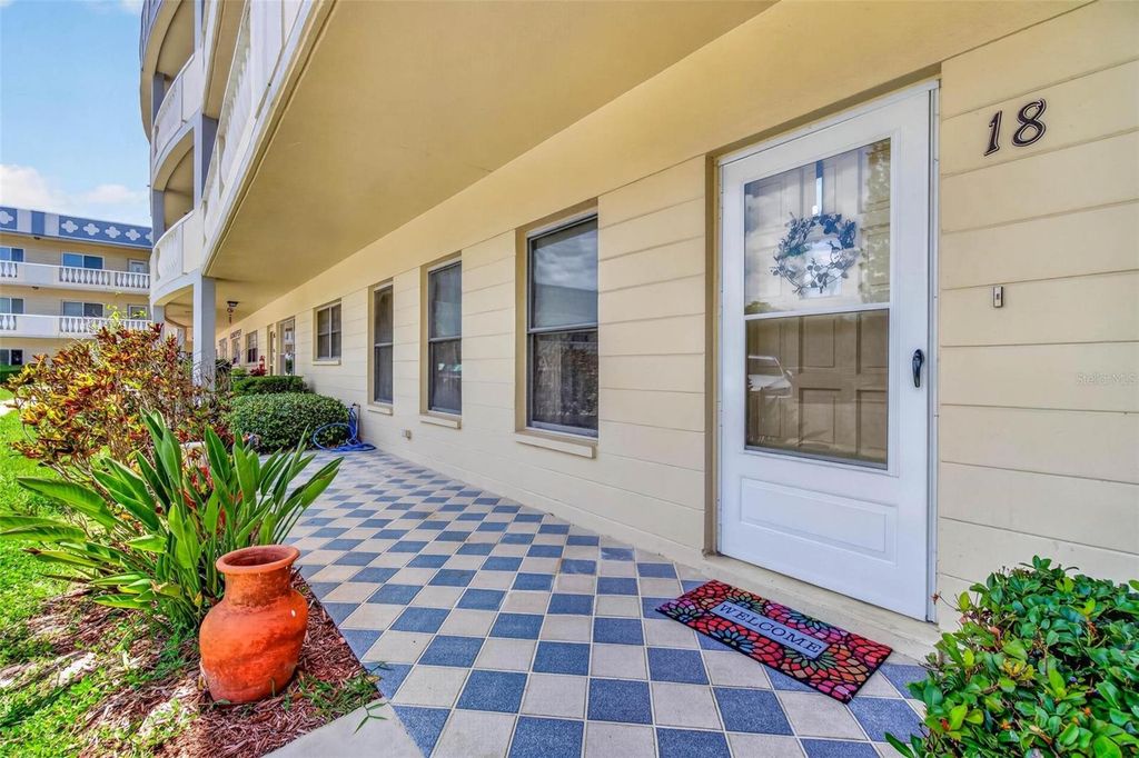 2222 AMERICUS BOULEVARD N 18, Clearwater, FL 33763