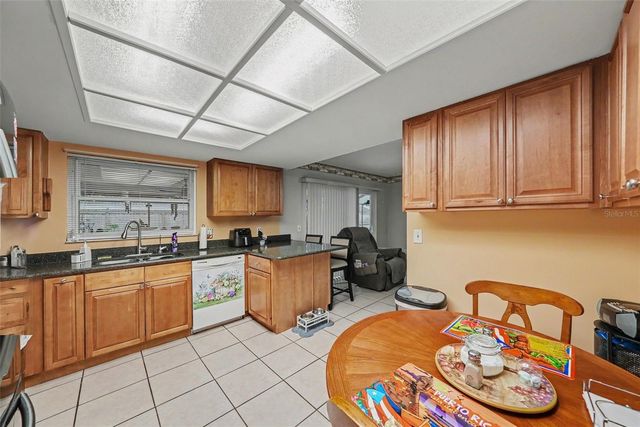 626 ROLLINGWOOD LANE, Valrico, FL 33594