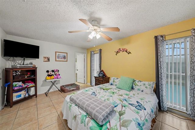 626 ROLLINGWOOD LANE, Valrico, FL 33594