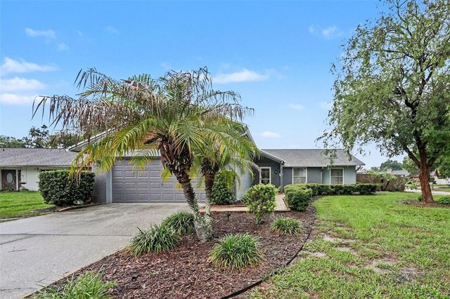 626 ROLLINGWOOD LANE, Valrico, FL 33594