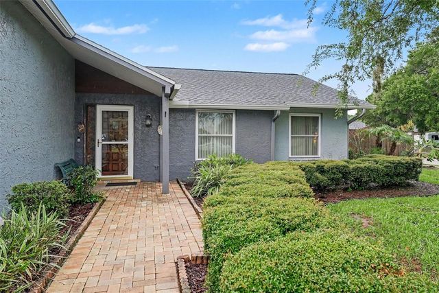 626 ROLLINGWOOD LANE, Valrico, FL 33594