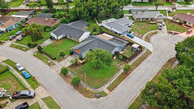 626 ROLLINGWOOD LANE, Valrico, FL 33594