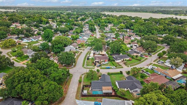 626 ROLLINGWOOD LANE, Valrico, FL 33594