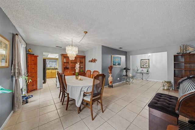 626 ROLLINGWOOD LANE, Valrico, FL 33594