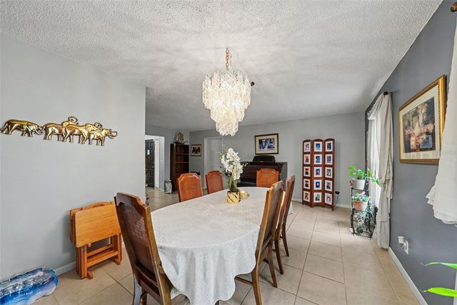 626 ROLLINGWOOD LANE, Valrico, FL 33594