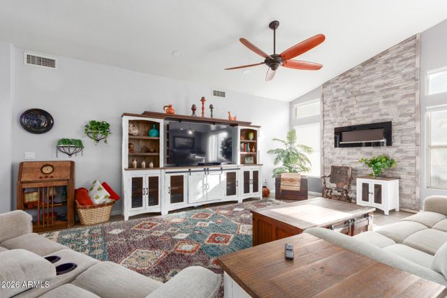 21009 N 16TH Way, Phoenix, AZ 85024