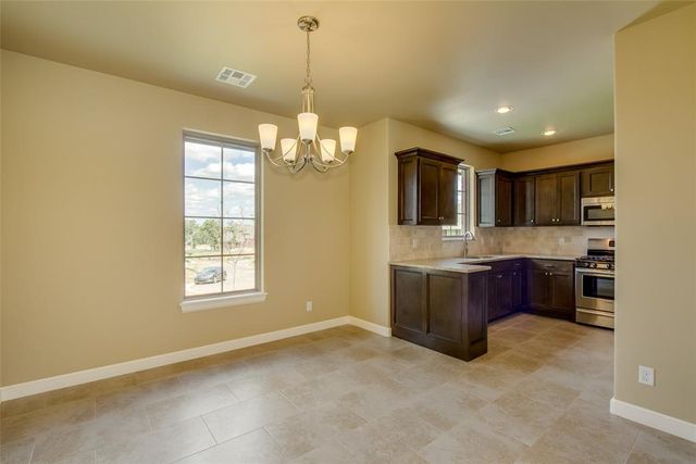 2701 Hermoso Circle, Edmond, OK 73034