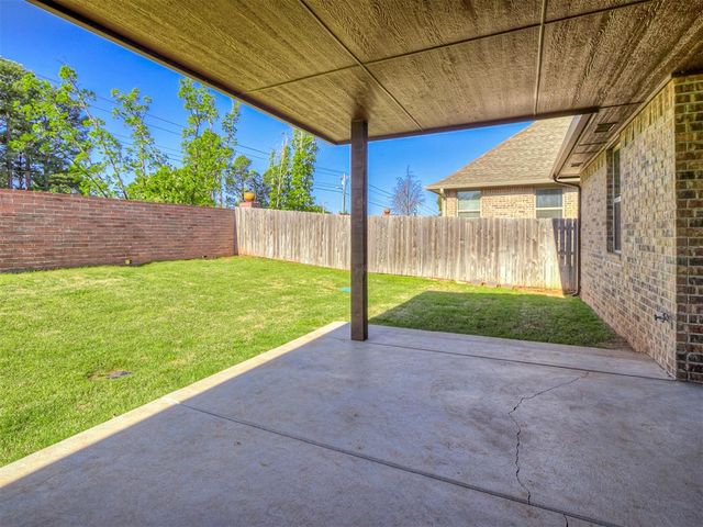 2701 Hermoso Circle, Edmond, OK 73034