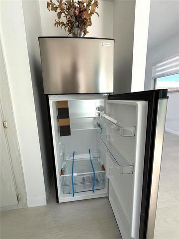 12400 PARK BOULEVARD 524, Seminole, FL 33772