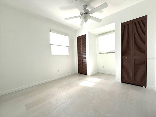 12400 PARK BOULEVARD 524, Seminole, FL 33772