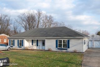 6504 Missionary Ridge Dr, Pewee Valley, KY 40056