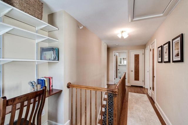 225 Kensington Drive, Madison, WI 53704