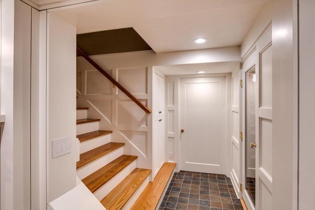 225 Kensington Drive, Madison, WI 53704